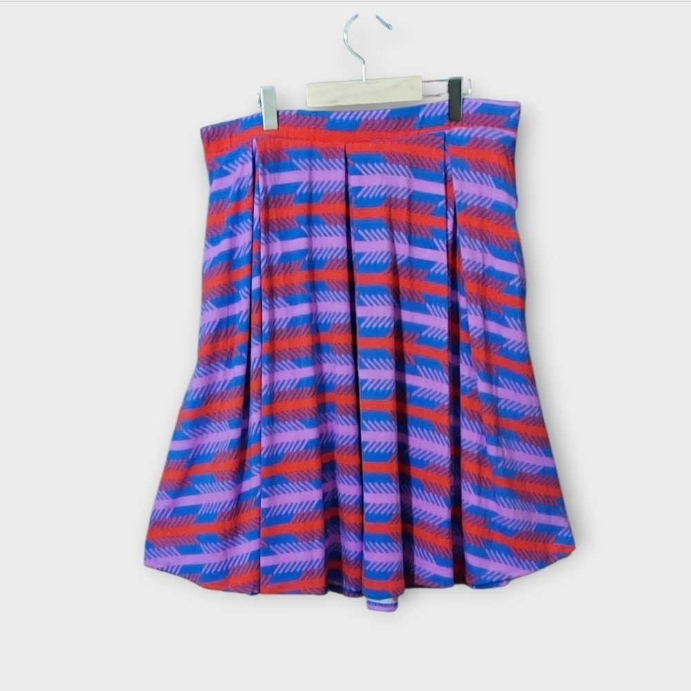 NWT LuLaRoe A Skirt in Purple and Red Arrow Pattern ~size Large